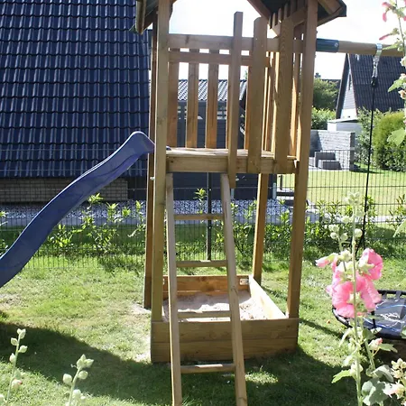 Apartamento Us Nige Wark - Familienfreundliches Haus An Der Nordsee